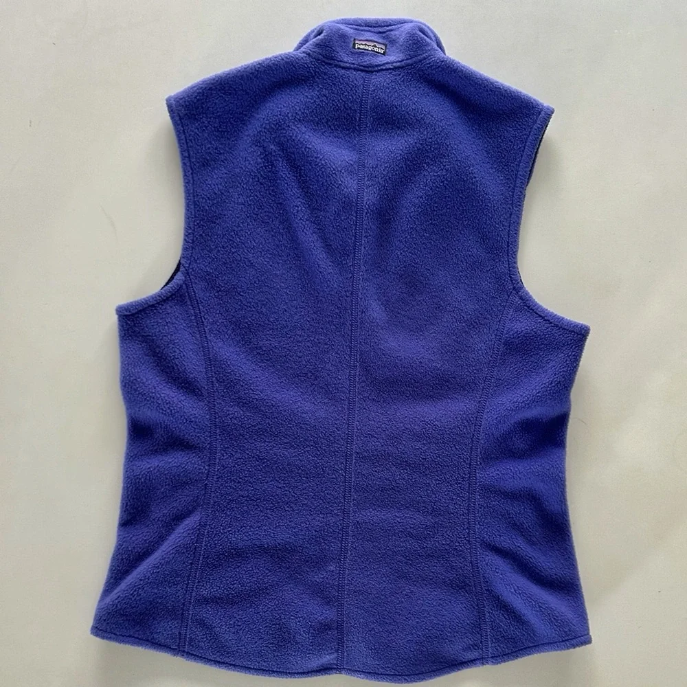 Patagonia Deep Purple Full Zip Fleece Vest Women’s Size M Spring Layer - Picture 3 of 6